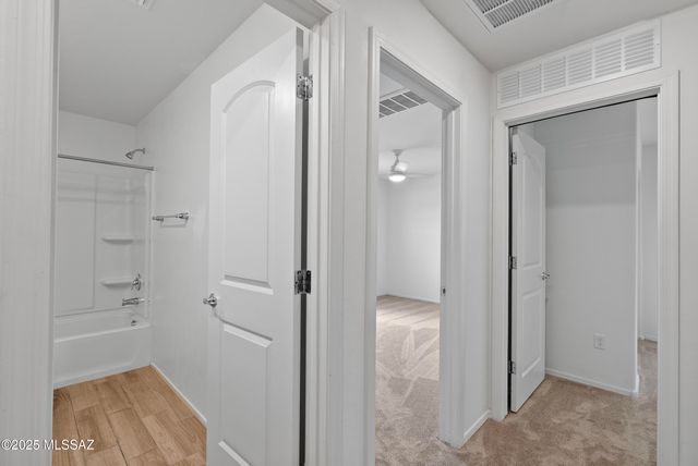 1008 E Descent Street, Tucson, AZ 85719
