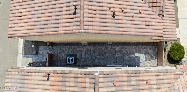 1008 E Descent Street, Tucson, AZ 85719