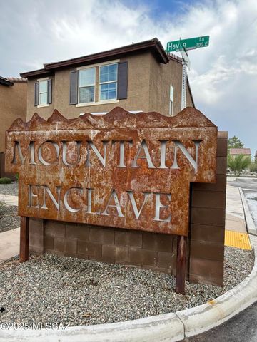 1008 E Descent Street, Tucson, AZ 85719