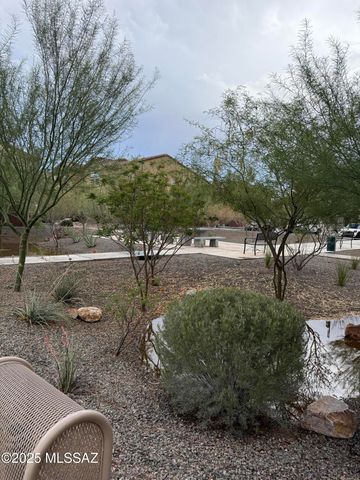 1008 E Descent Street, Tucson, AZ 85719