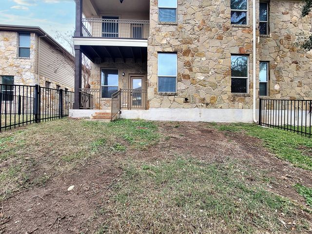7508 Colina Vista LOOP B, Austin, TX 78750