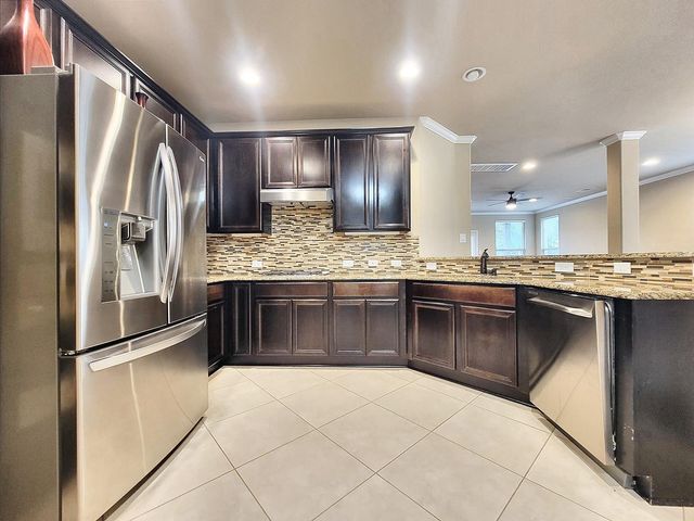 7508 Colina Vista LOOP B, Austin, TX 78750