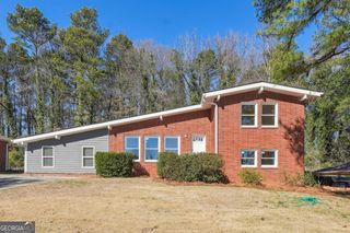 3035 Mclendon Circle NW, Atlanta, GA 30318
