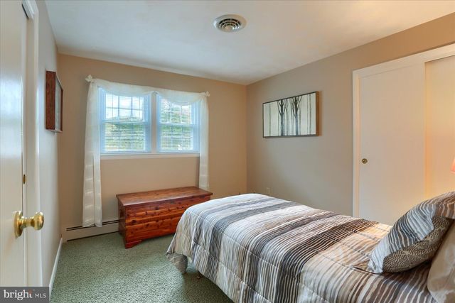 333 BLACKSMITH RD, Camp Hill, PA 17011