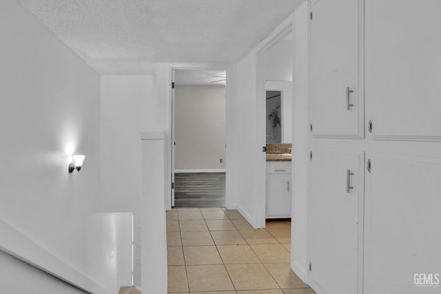 1437 Libra Court, Bakersfield, CA 93309