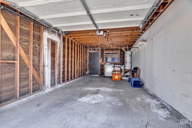 1437 Libra Court, Bakersfield, CA 93309