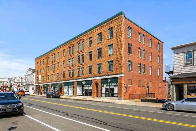 315 Rantoul St 106, Beverly, MA 01915