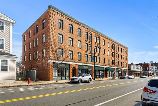 315 Rantoul St 106, Beverly, MA 01915