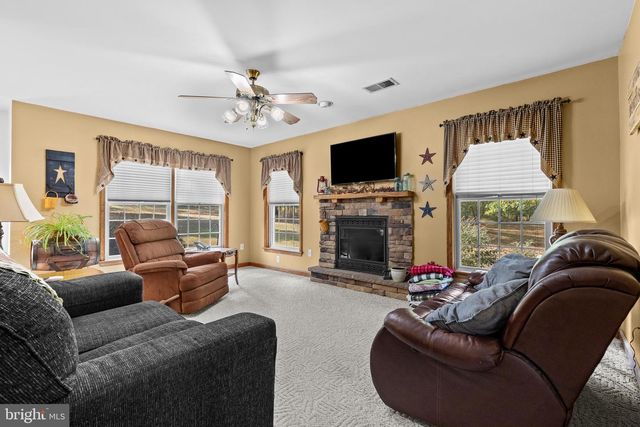 14731 SHIMPSTOWN RD, Mercersburg, PA 17236