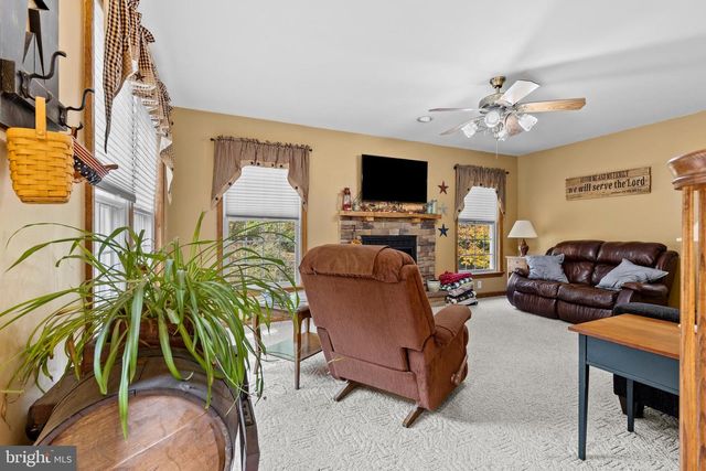 14731 SHIMPSTOWN RD, Mercersburg, PA 17236