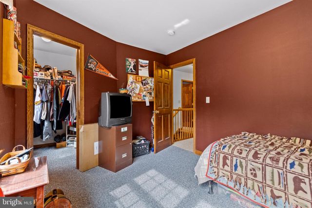 14731 SHIMPSTOWN RD, Mercersburg, PA 17236