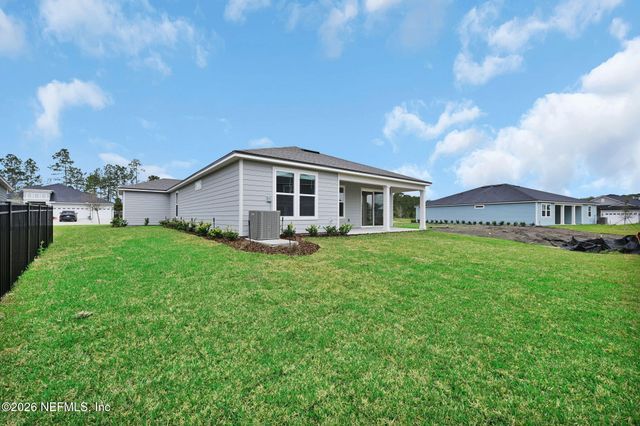 3401 AMERICANA Drive, Green Cove Springs, FL 32043