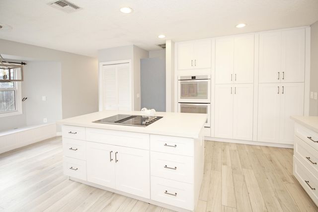 896 ROSE Court, Wellington, FL 33414