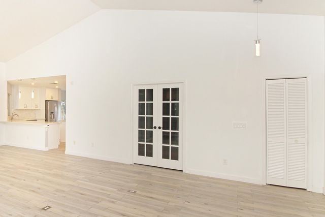 896 ROSE Court, Wellington, FL 33414