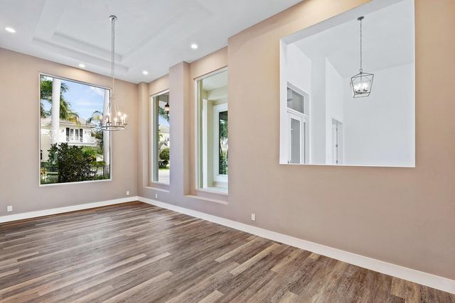 533 E Alexander Palm Road, Boca Raton, FL 33432