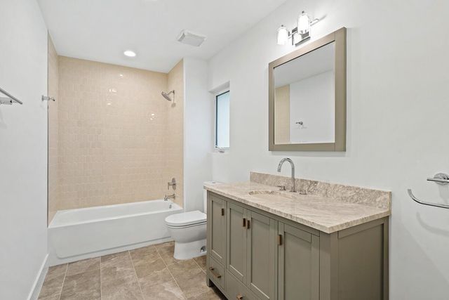 533 E Alexander Palm Road, Boca Raton, FL 33432