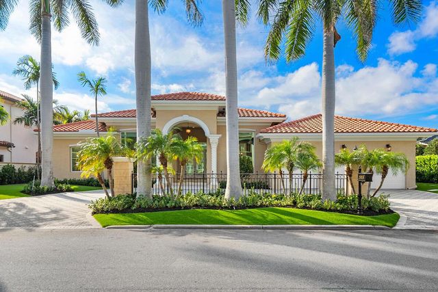 533 E Alexander Palm Road, Boca Raton, FL 33432
