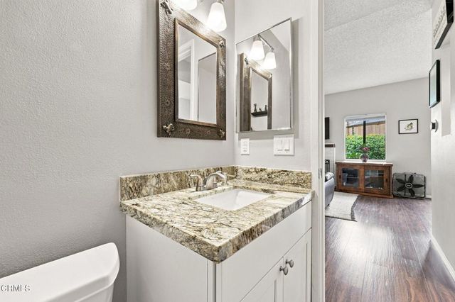 421 E Shoshone Street, Ventura, CA 93001