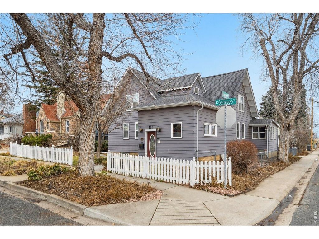 211 E Geneseo St, Lafayette, CO 80026