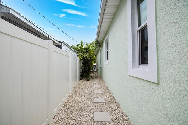 416 INDIANA AVENUE, Crystal Beach, FL 34681