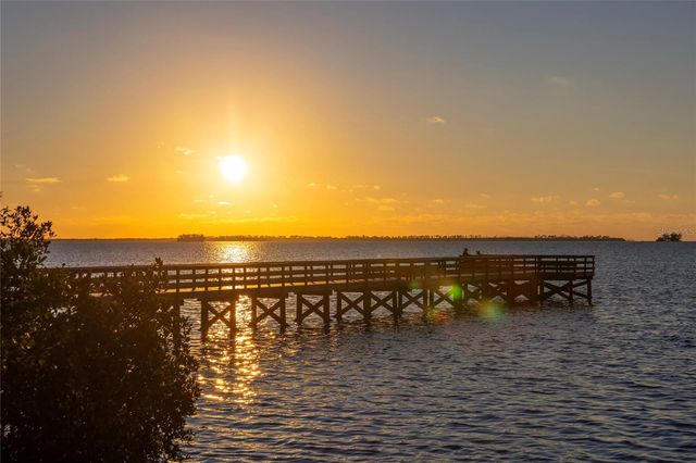 416 INDIANA AVENUE, Crystal Beach, FL 34681