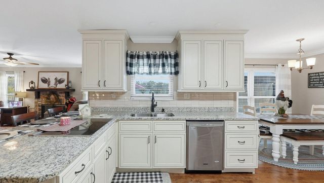 7219 Sylar Road, Ooltewah, TN 37363