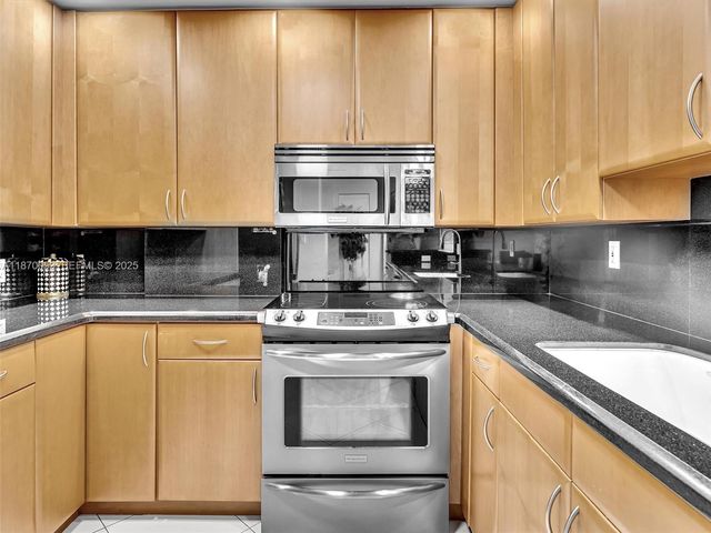 1500 S Ocean Drive 3E, Hollywood, FL 33019