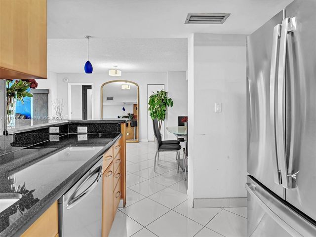1500 S Ocean Drive 3E, Hollywood, FL 33019