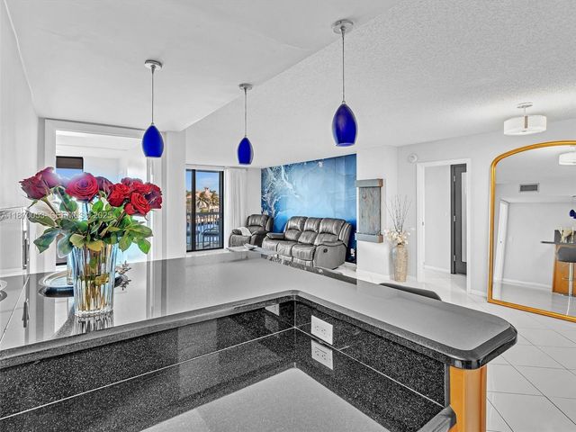 1500 S Ocean Drive 3E, Hollywood, FL 33019