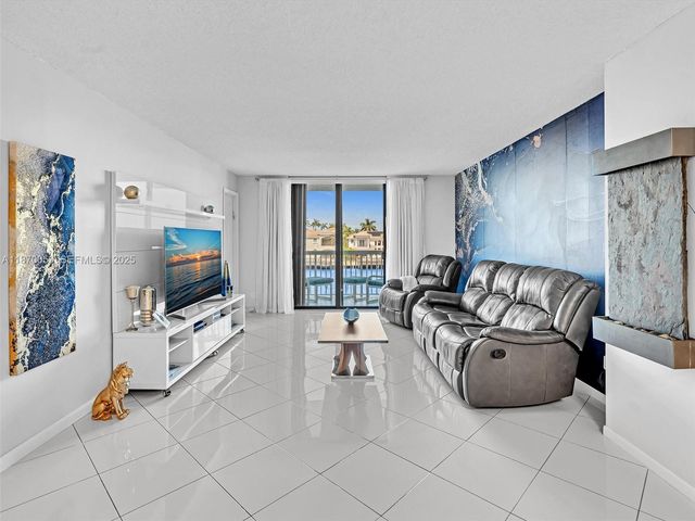 1500 S Ocean Drive 3E, Hollywood, FL 33019