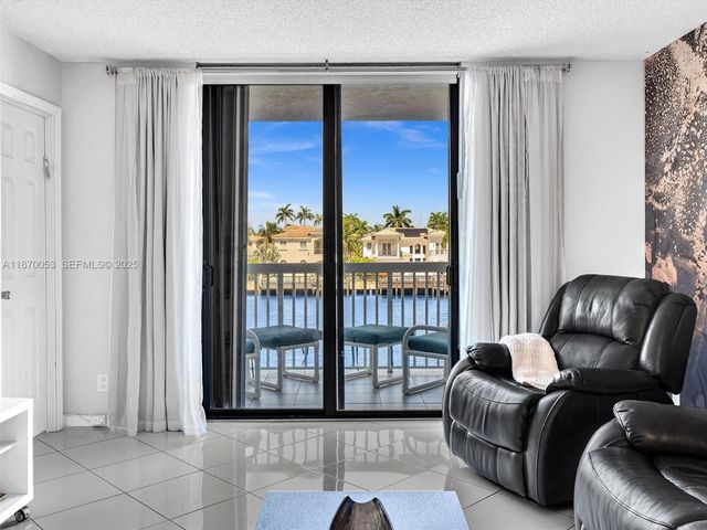1500 S Ocean Drive 3E, Hollywood, FL 33019