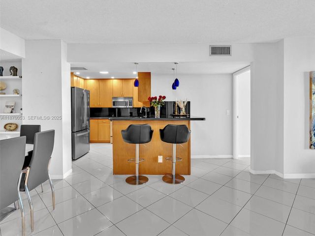 1500 S Ocean Drive 3E, Hollywood, FL 33019
