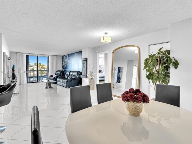 1500 S Ocean Drive 3E, Hollywood, FL 33019