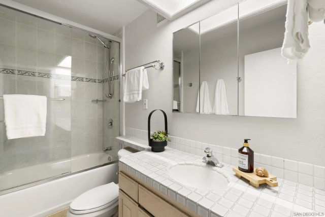 4767 Ocean Blvd 903, San Diego, CA 92109