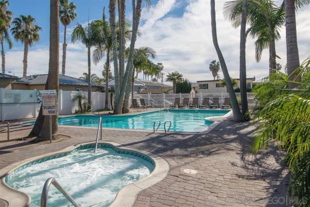 4767 Ocean Blvd 903, San Diego, CA 92109