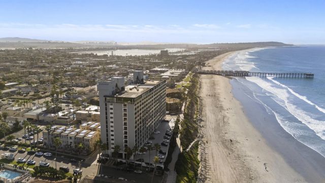 4767 Ocean Blvd 903, San Diego, CA 92109