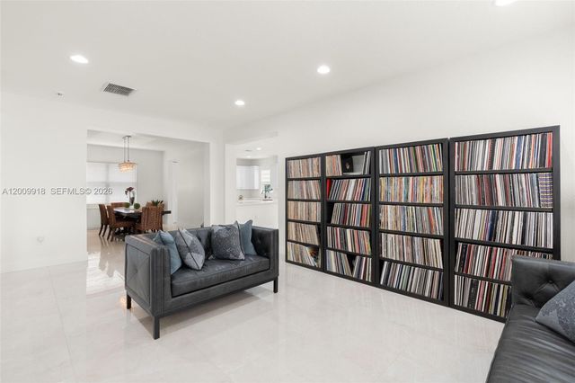 4892 SW 173rd Ave, Miramar, FL 33029