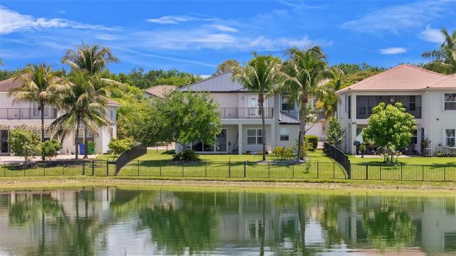 4892 SW 173rd Ave, Miramar, FL 33029