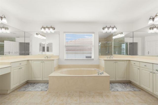 4892 SW 173rd Ave, Miramar, FL 33029