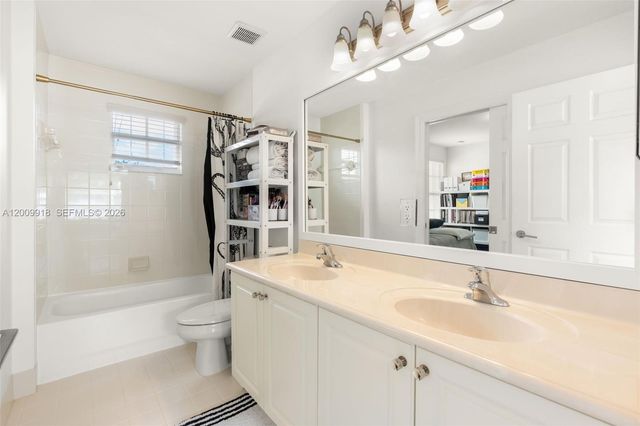 4892 SW 173rd Ave, Miramar, FL 33029