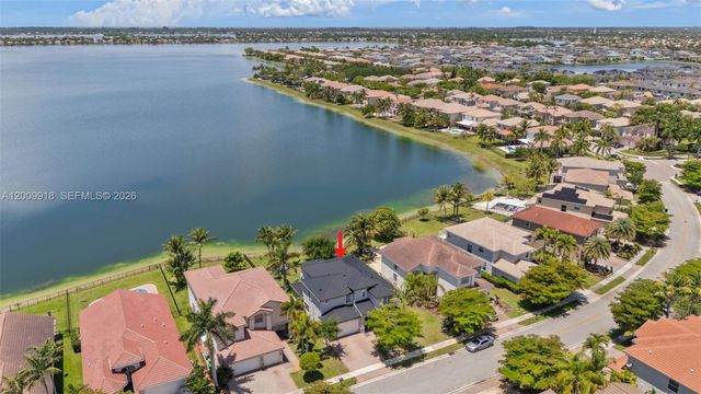 4892 SW 173rd Ave, Miramar, FL 33029