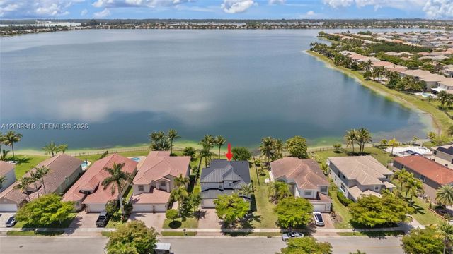 4892 SW 173rd Ave, Miramar, FL 33029