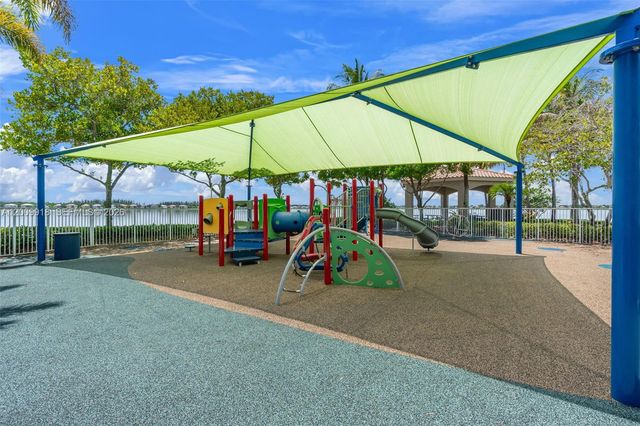 4892 SW 173rd Ave, Miramar, FL 33029