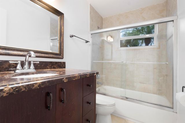 2940 NE 18th Street, Pompano Beach, FL 33062