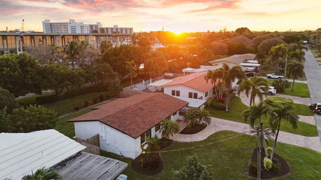 2940 NE 18th Street, Pompano Beach, FL 33062