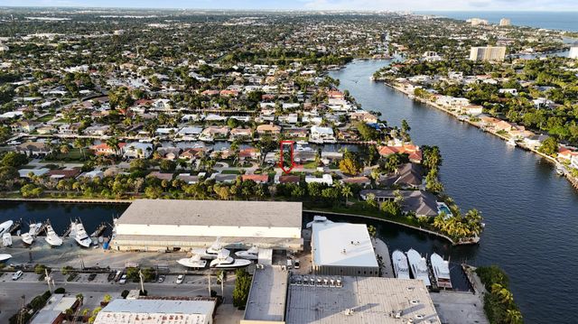 2940 NE 18th Street, Pompano Beach, FL 33062