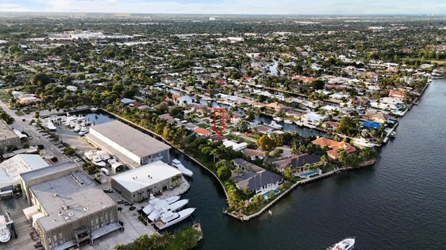 2940 NE 18th Street, Pompano Beach, FL 33062