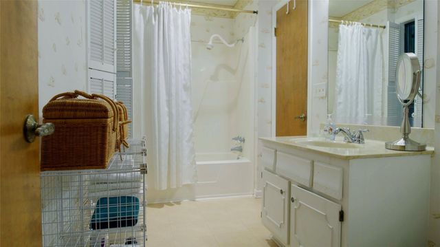 254 Buckhaven DR, Canyon Lake, TX 78133