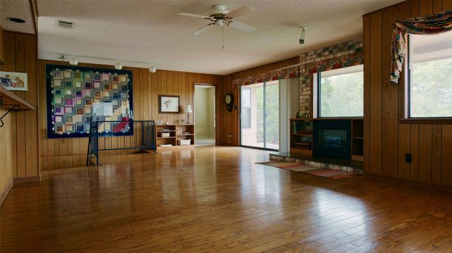 254 Buckhaven DR, Canyon Lake, TX 78133