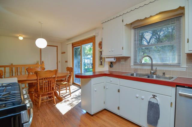 168 GWYNN STREET, Green Bay, WI 54301